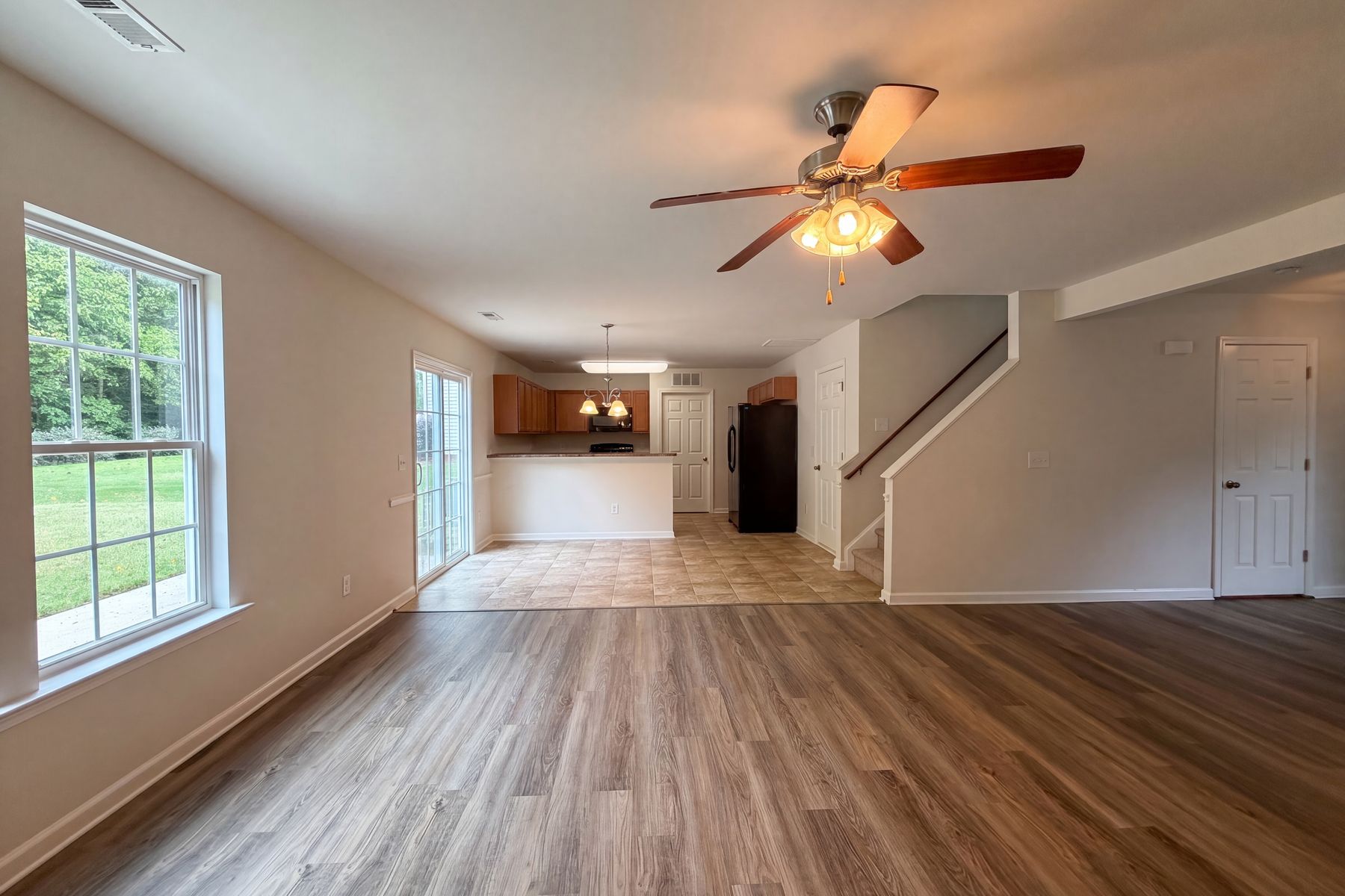 Property photo 3 of 5503 Hardie Farm Dr