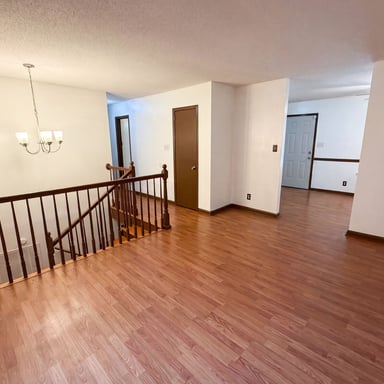 Property photo 3 of 3108 Cobblestone Dr