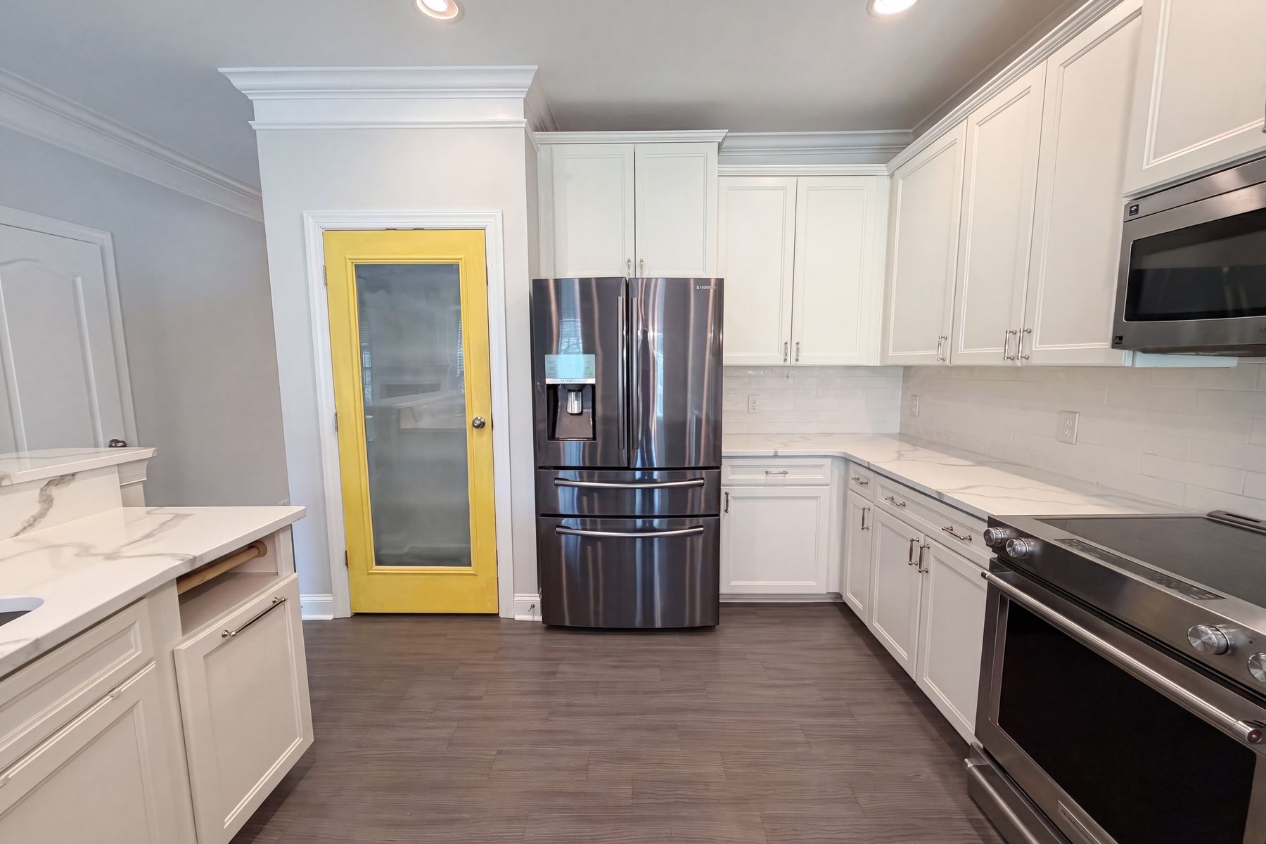 Photo 2 of 26 of 301 Cypresshill Ct, Simpsonville, SC