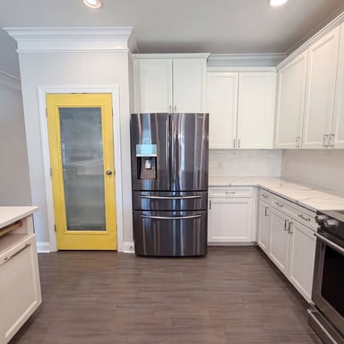 Property photo 2 of 301 Cypresshill Ct
