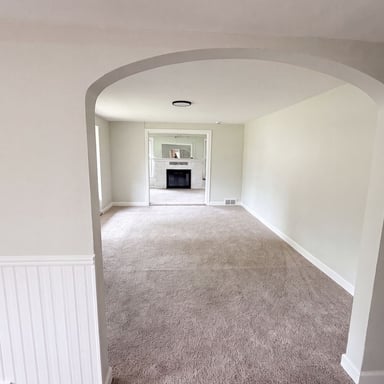 Property photo 3 of 30406 Everett St