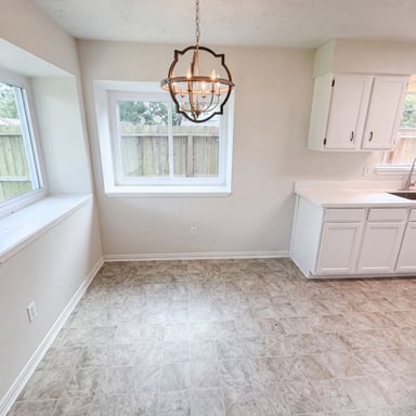 Property photo 2 of 17110 Golf Club Dr