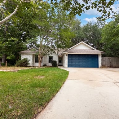 Property photo 1 of 7737 Pepper Cir E