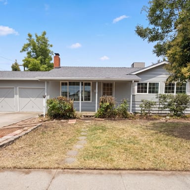 Property photo 1 of 648 Lewis Ave