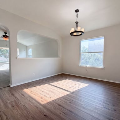 Property photo 3 of 2886 Oakbranch Rdg