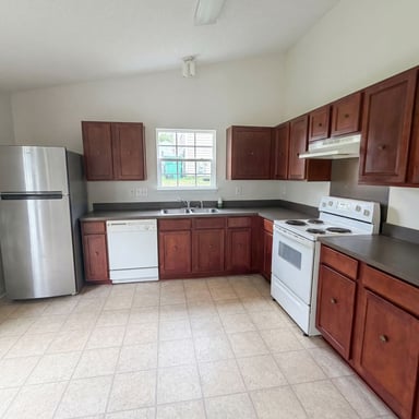 Property photo 2 of 6620 Iron Brigade Ln