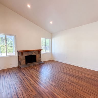 Property photo 3 of 15408 Glentree Rd
