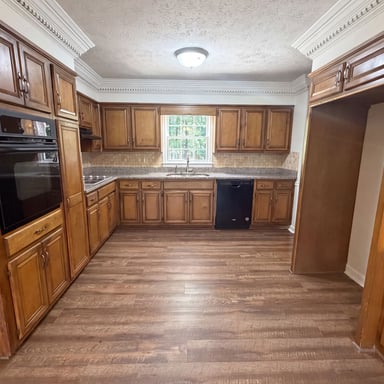 Property photo 2 of 4379 Inns Brook Dr