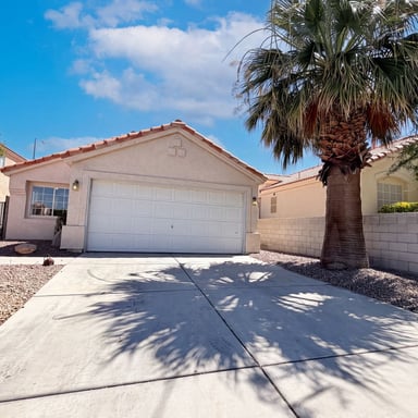 Property photo 1 of 9121 Indian Breeze Dr