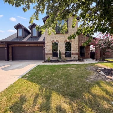 Property photo 1 of 830 Graham Dr