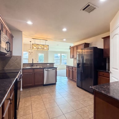Property photo 3 of 315 Elam Dr
