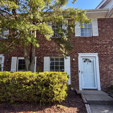 Property photo 1 of 1311 W Meadowview Rd Apt B