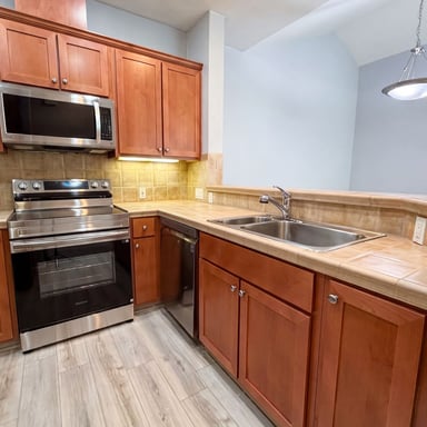 Property photo 2 of 5155 Summerlinn Way