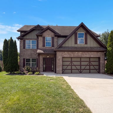Property photo 1 of 791 W Glenview Dr