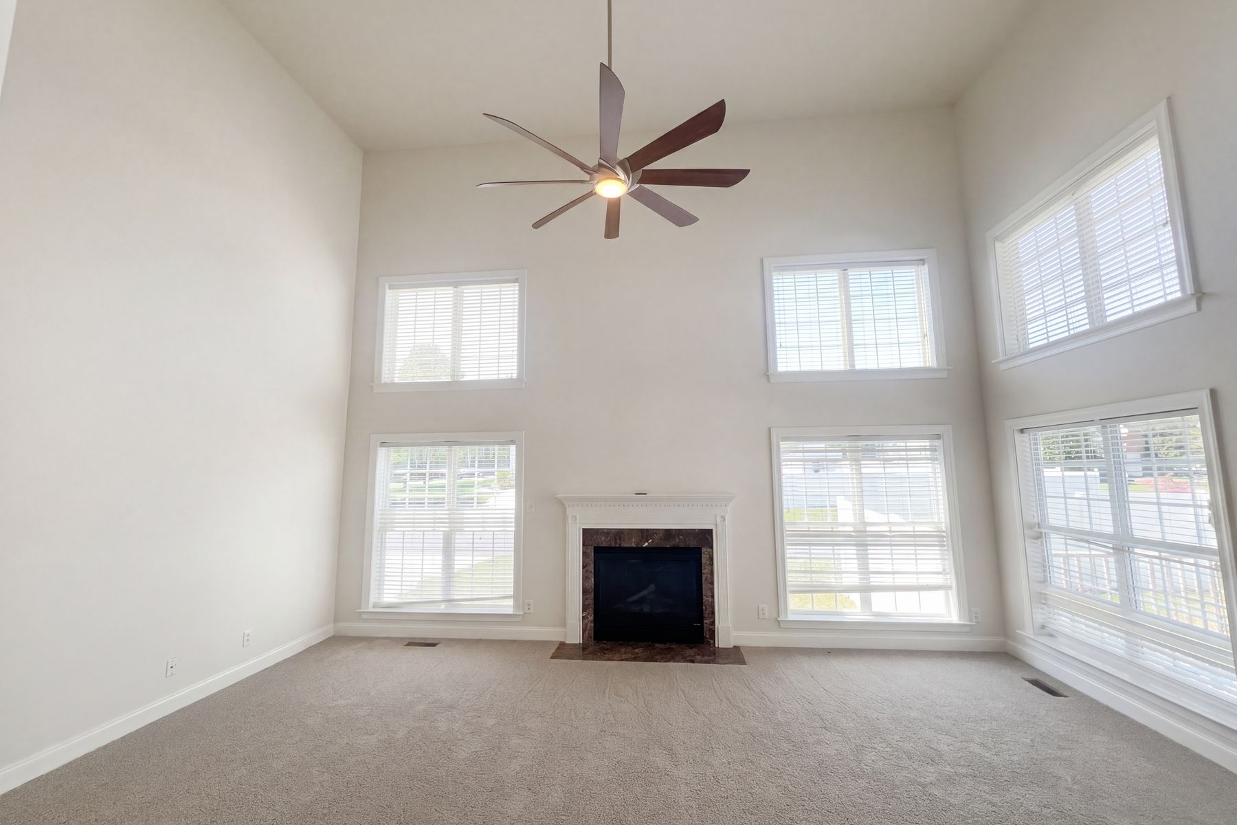 Property photo 3 of 4993 Winding Ridge Dr