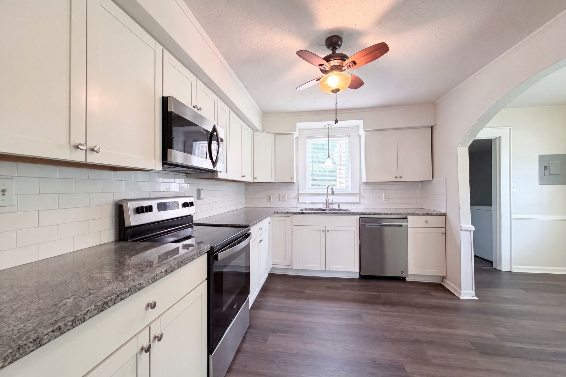 Photo 2 of 16 of 206 Lilly St, Cherryville, NC