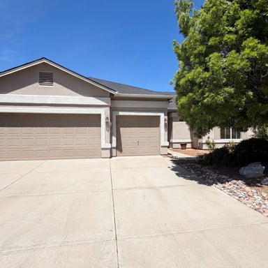 Property photo 1 of 8023 N Sable Way