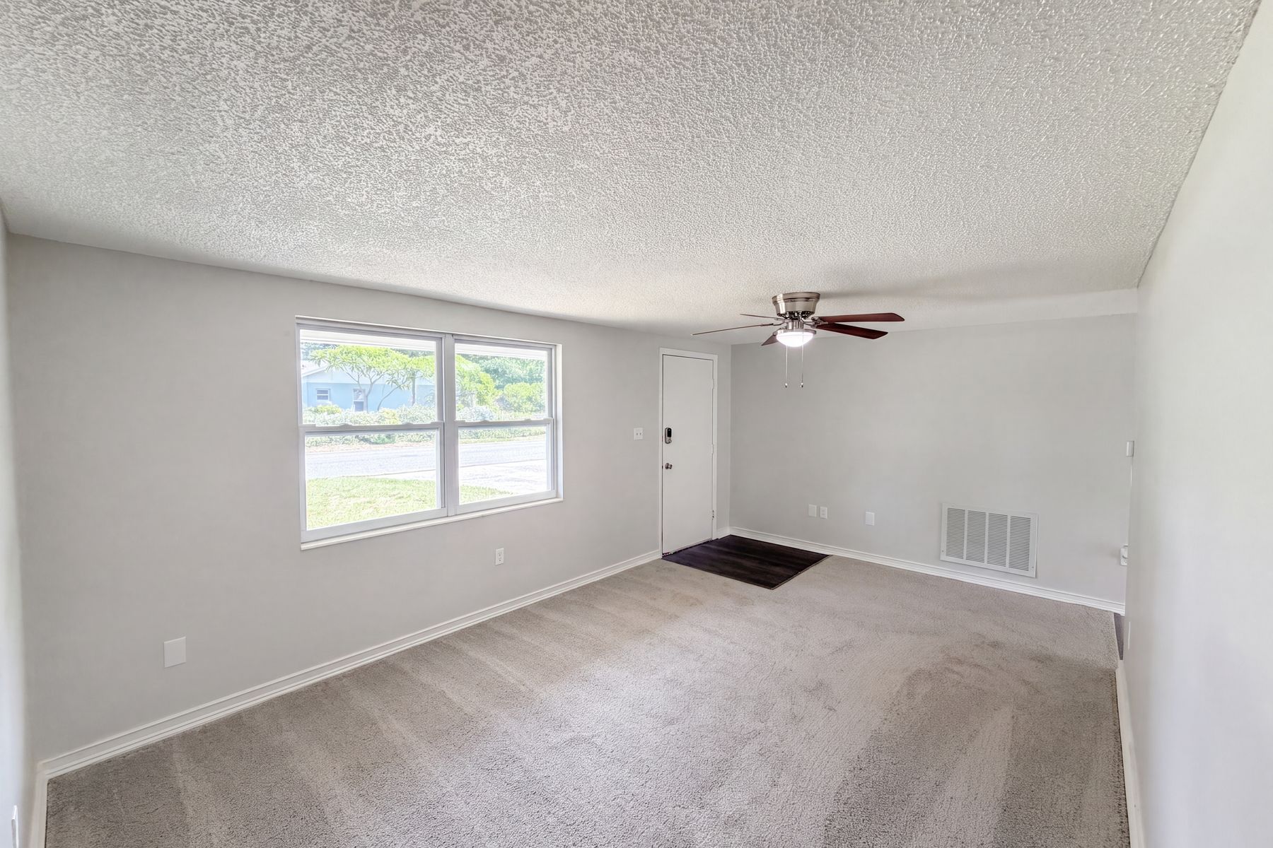 Property photo 3 of 3412 Nixon Rd