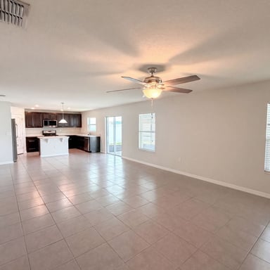 Property photo 3 of 4272 Moon Shadow Loop