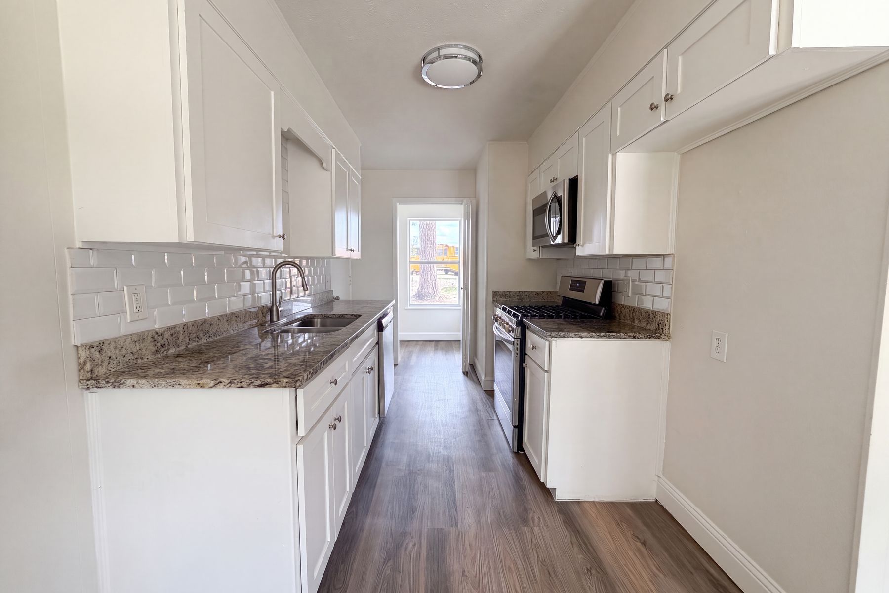 Photo 2 of 21 of 416 Tisdell Ln, Aubrey, TX