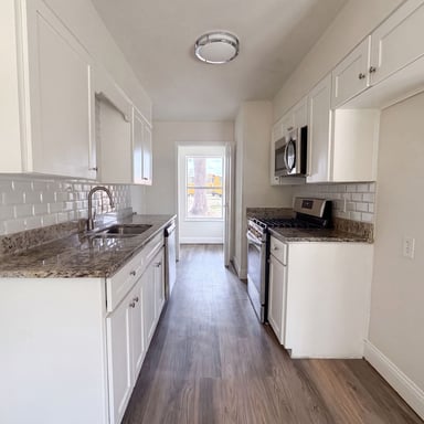 Property photo 2 of 416 Tisdell Ln