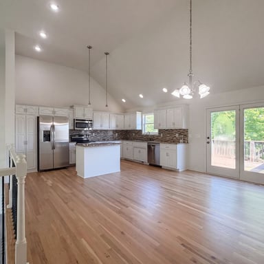 Property photo 2 of 1105 Fox Run Trl