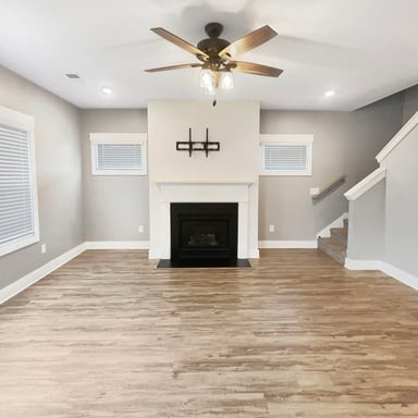 Property photo 3 of 315 Pewter Cir