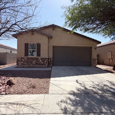 Property photo 1 of 4127 S 97th Dr