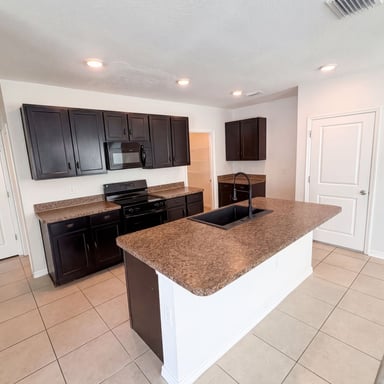 Property photo 2 of 10225 Mangrove Well Rd