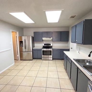 Property photo 2 of 2830 Fisher Field Dr