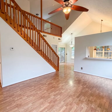 Property photo 3 of 4046 Farmingham Woods Dr
