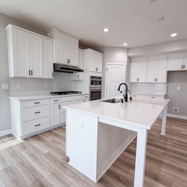 Property photo 2 of 1601 Cromwill Loop