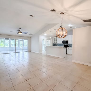 Property photo 3 of 4816 61st Avenue Ter W