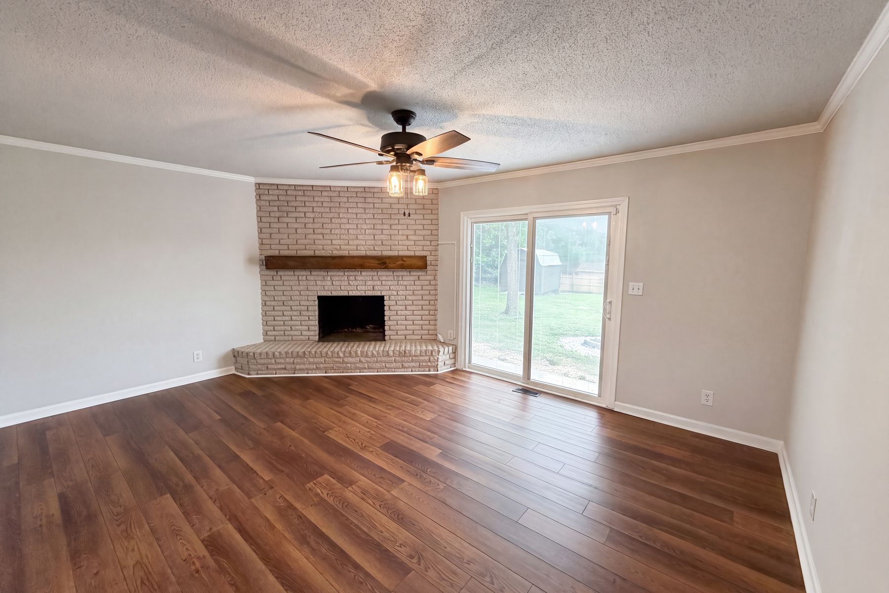 Property photo 3 of 507 Texas Trl