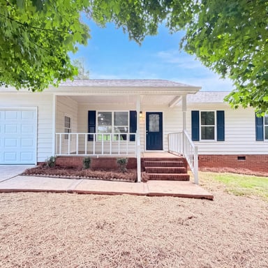 Property photo 1 of 8822 Hunter Green Ln