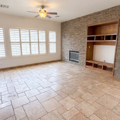 Property photo 3 of 40003 N Majesty Trl