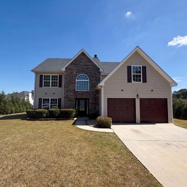 Property photo 1 of 2925 Lake Port Dr
