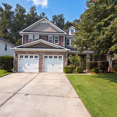 Property photo 1 of 676 Grassy Hill Rd