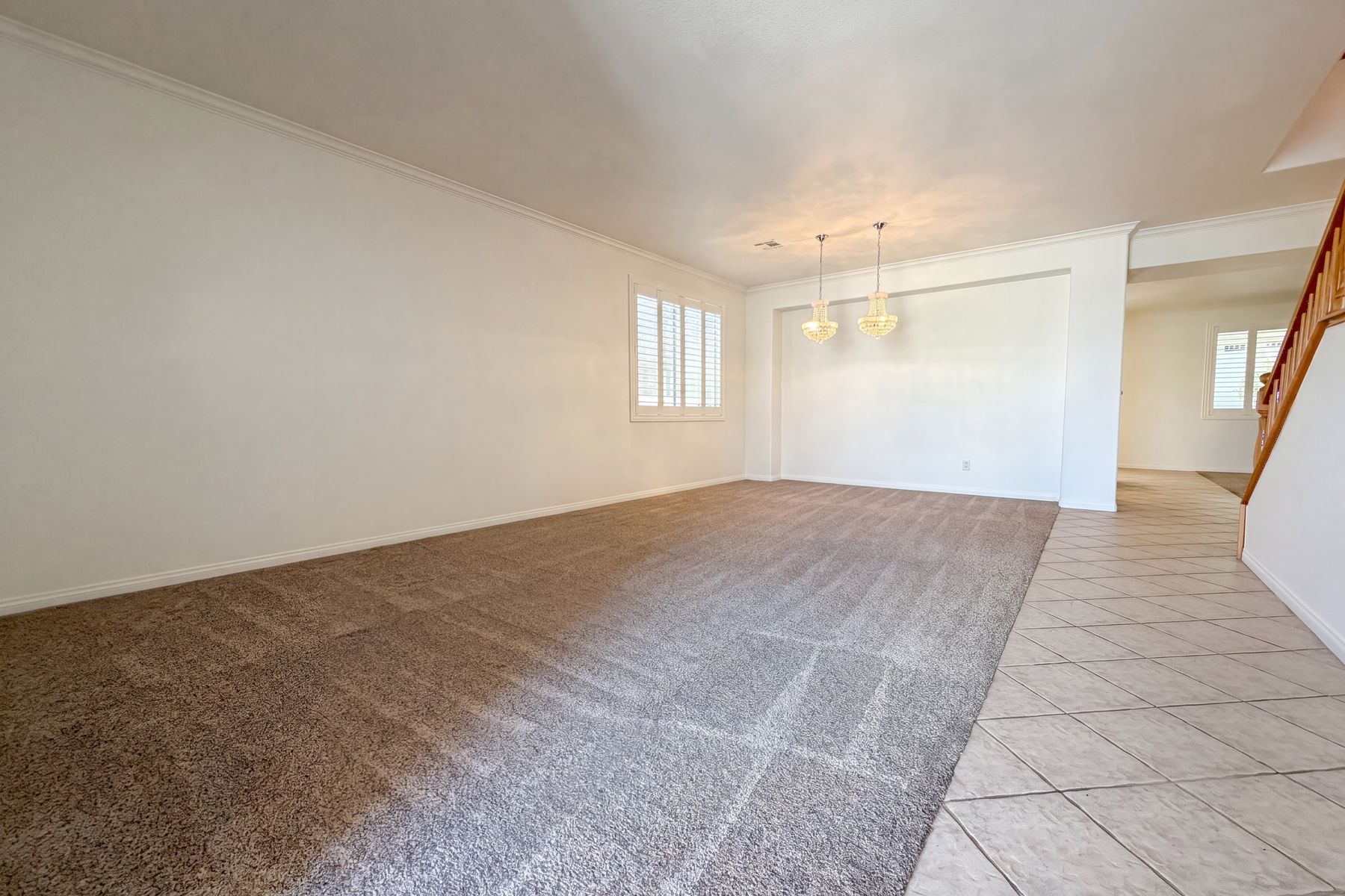 Property photo 3 of 3049 Azure Bay St