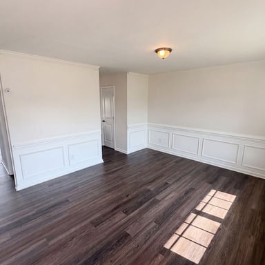 Property photo 3 of 9833 Wardley Dr
