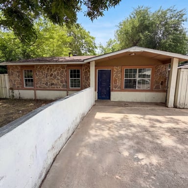 Property photo 1 of 2210 Ben Hur St