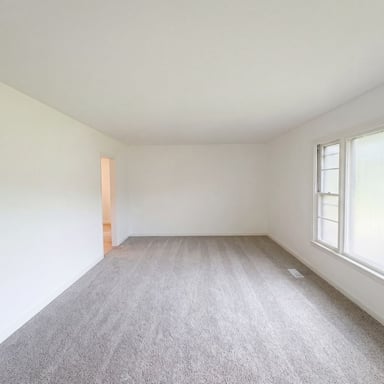 Property photo 3 of 2205 Adair Dr