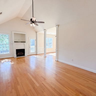 Property photo 3 of 243 Haigs Crk N