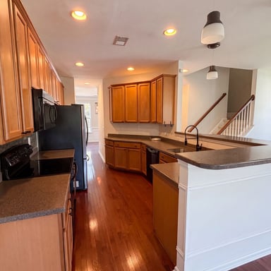 Property photo 2 of 9006 Parlor Dr