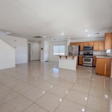 Property photo 3 of 10506 Yuha Desert Ct
