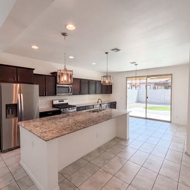 Property photo 2 of 4127 S 97th Dr