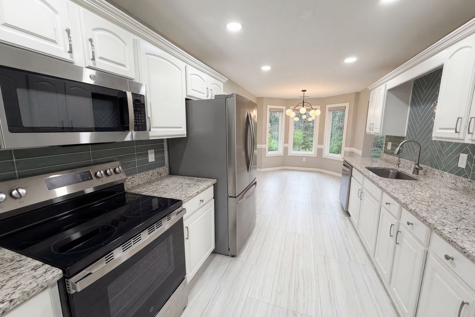 Photo 2 of 19 of 4241 Grady Smith Rd, Loganville, GA