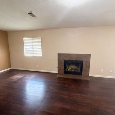 Property photo 3 of 11401 Villa St