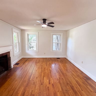 Property photo 3 of 309 E Blue Ridge Dr