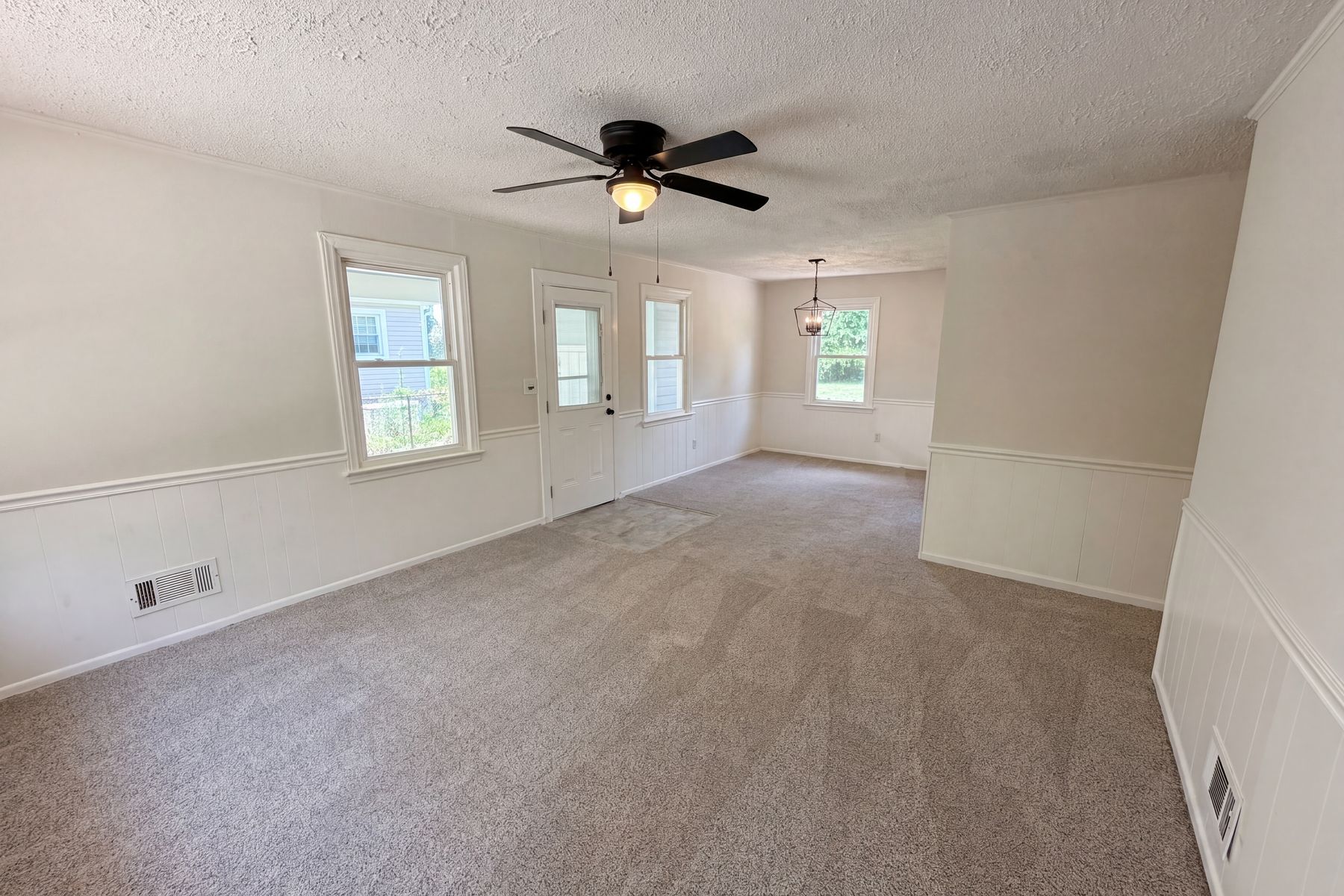 Property photo 3 of 314 Langston Dr